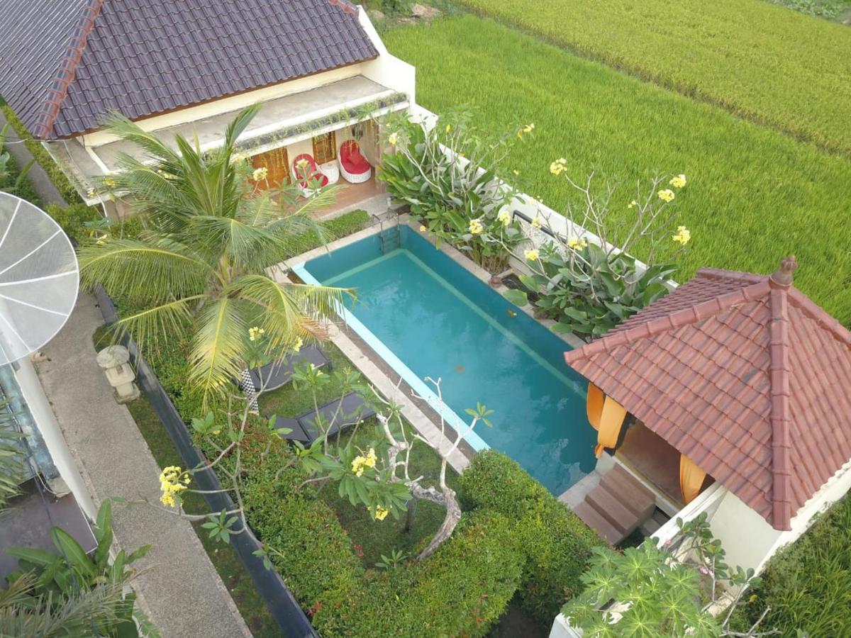 Rosseno Villa ยอกยาการ์ตา ภายนอก รูปภาพ