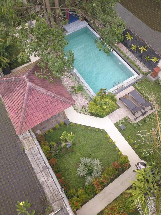 Rosseno Villa ยอกยาการ์ตา ภายนอก รูปภาพ