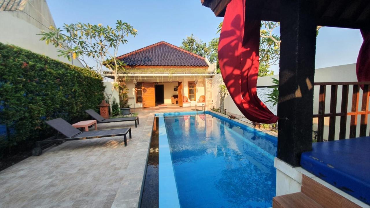 Rosseno Villa ยอกยาการ์ตา ภายนอก รูปภาพ