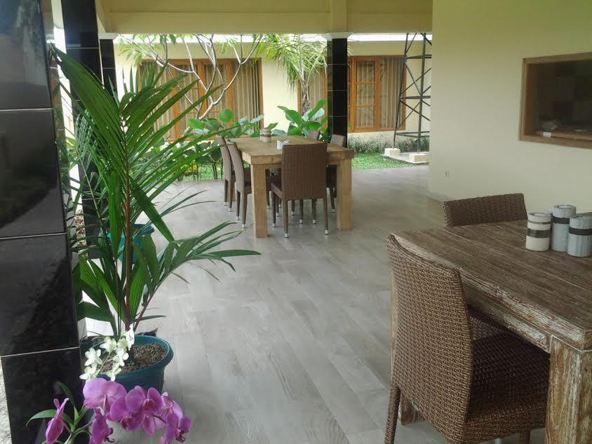 Rosseno Villa ยอกยาการ์ตา ภายนอก รูปภาพ