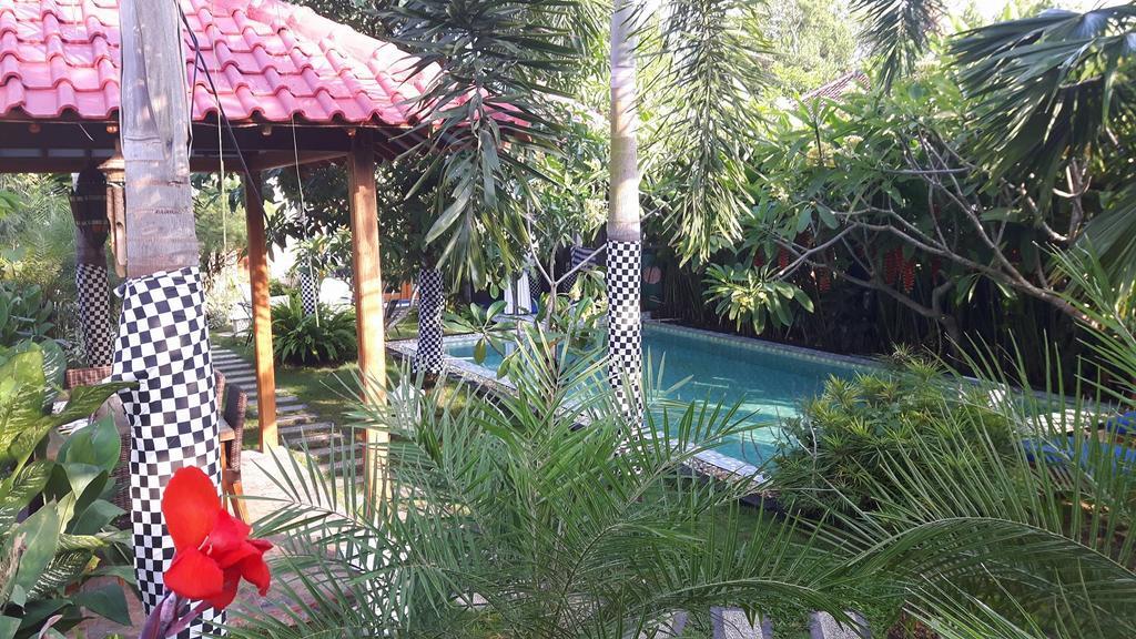 Rosseno Villa ยอกยาการ์ตา ภายนอก รูปภาพ