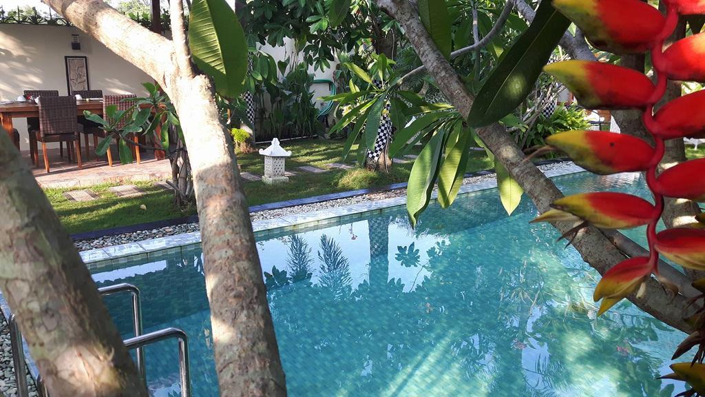 Rosseno Villa ยอกยาการ์ตา ภายนอก รูปภาพ