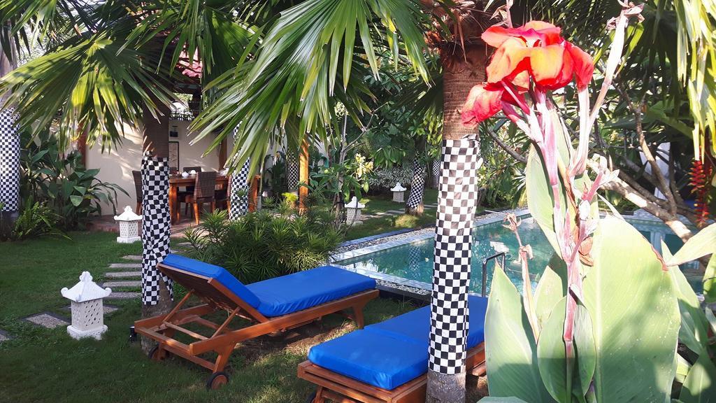 Rosseno Villa ยอกยาการ์ตา ภายนอก รูปภาพ
