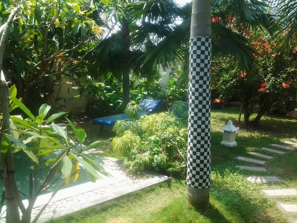 Rosseno Villa ยอกยาการ์ตา ภายนอก รูปภาพ
